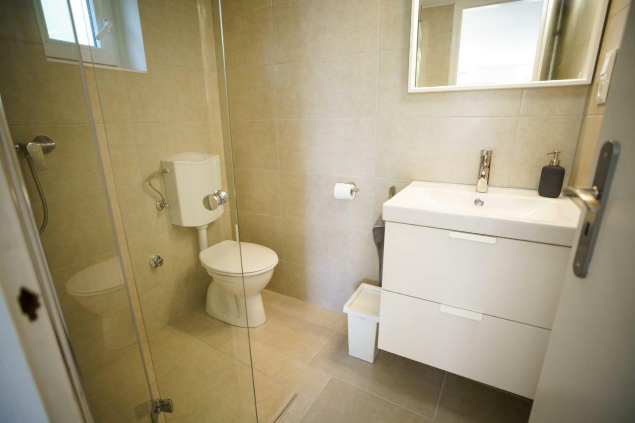 Eleven Apartman House Keszthely Ngoại thất bức ảnh
