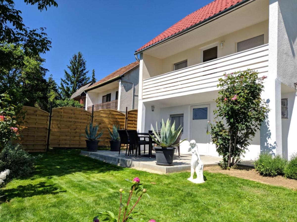 Eleven Apartman House Keszthely Ngoại thất bức ảnh
